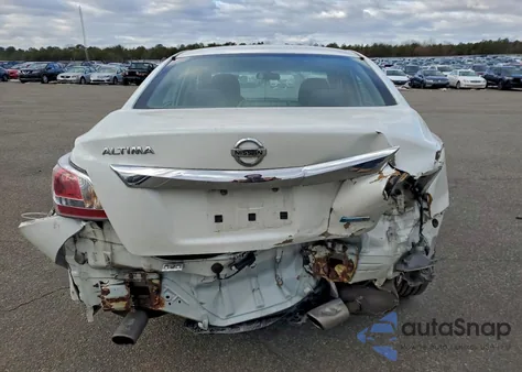 2014 Nissan Altima 2.5 from USA, damaged, VIN 1N4AL3AP2EC142760